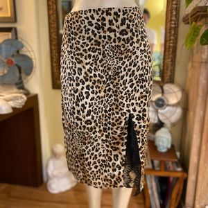 Sen Animal Print Pencil Skirt Size Medium